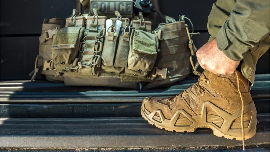 Як відрізнити оригінальне тактичне взуття Lowa від підробки?