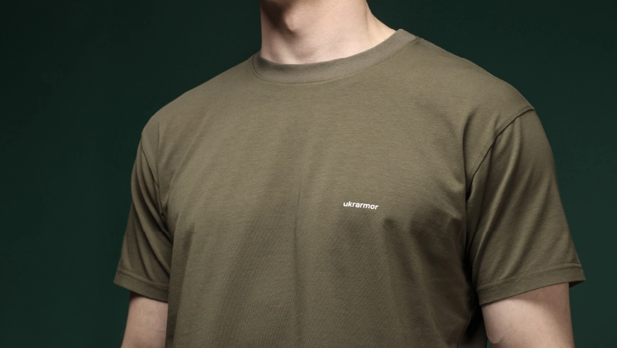 Как определить размер футболки для военных?