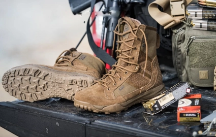 Сравнение тактической и трекинговой обуви: ключевые отличия и преимущества