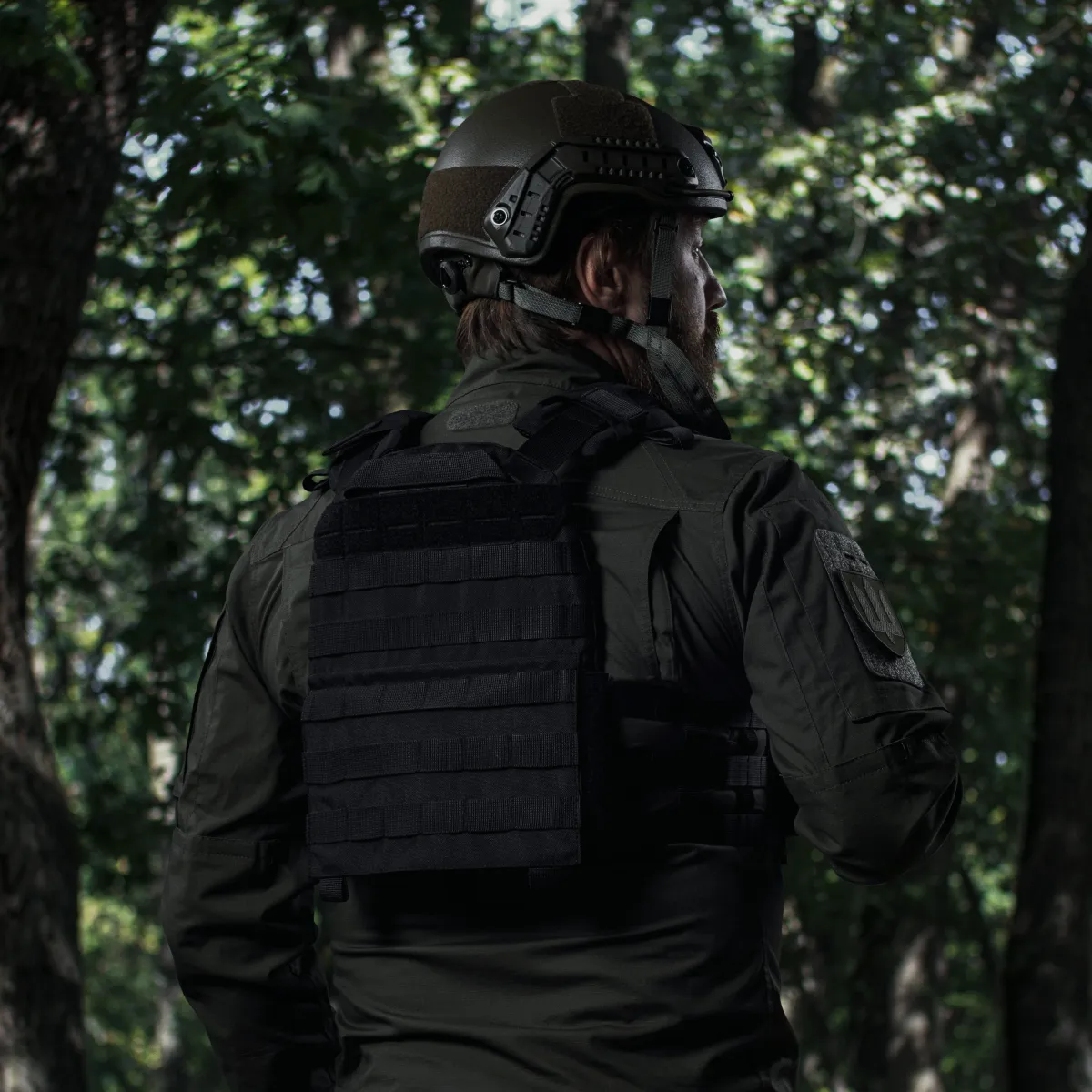 Бронежилет 4 уровня NIJ (M.V.P.). Вес 5.9 кг. Керамические плиты Elmon 2.8 кг. Чёрный 9