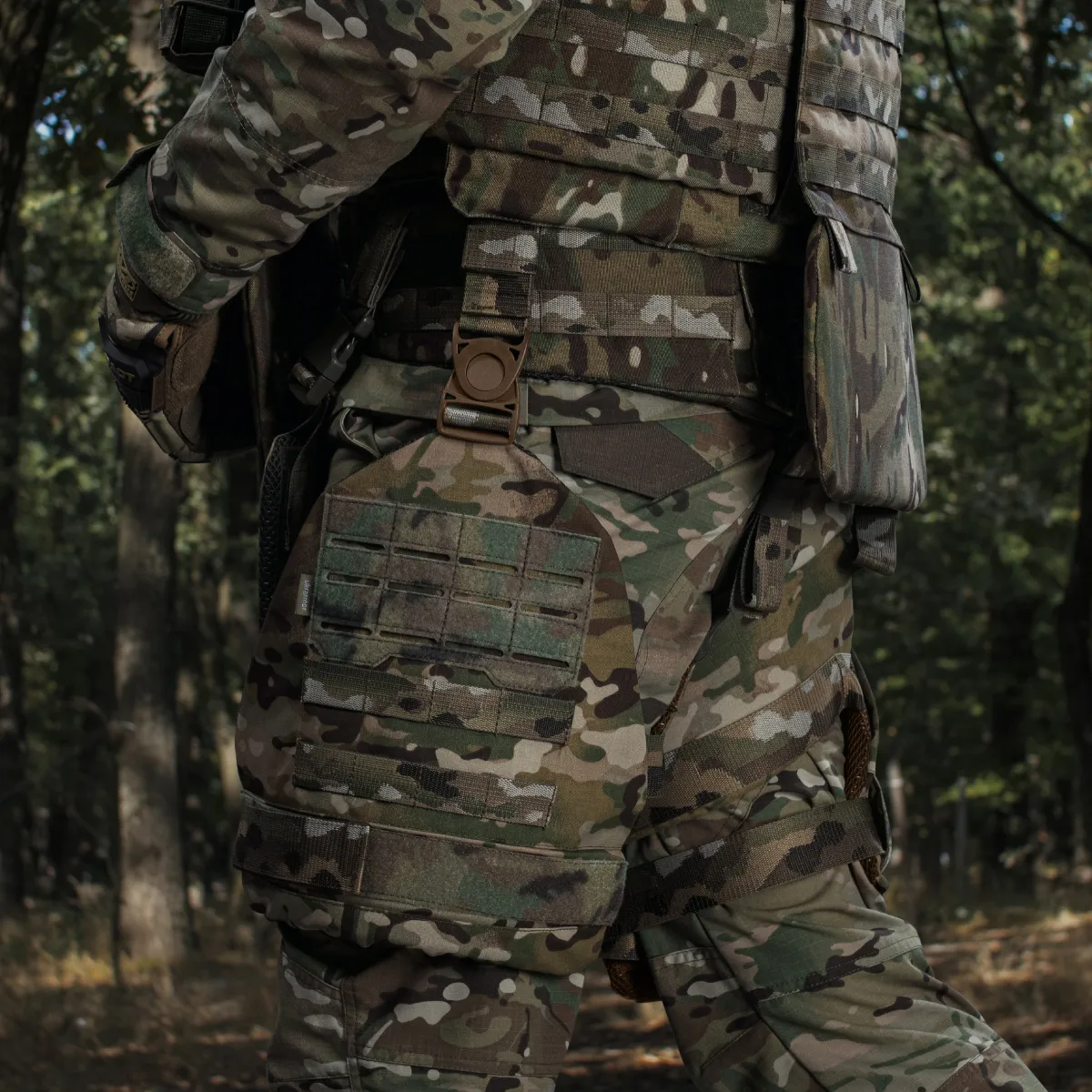 Защита бедер 1-го класса защиты (с баллистическим пакетом). Цвет мультикам 3