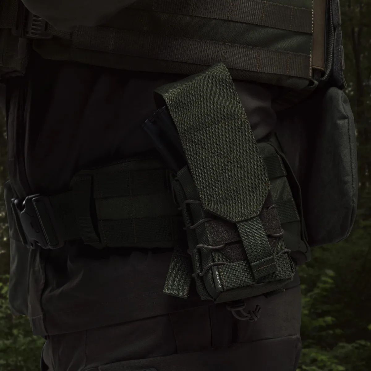 Подвійний закритий підсумок з клапаном під магазини АК/АR. Олива 4