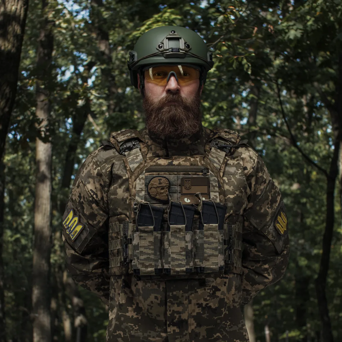 Одинарный эластичный подсумок под магазины АК/АR открытого типа. Крепление MOLLE. Пиксель (мм-14) 4