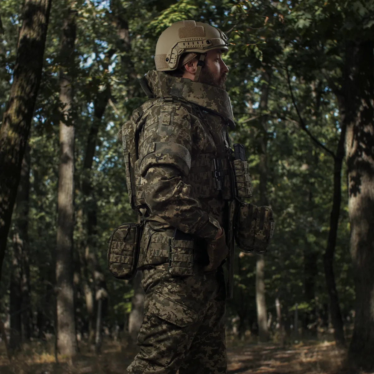 Сумка-напашник PRO 1-го класса защиты. Размер L (16х22 см). Материал Cordura 1000. Пиксель (мм-14) 6