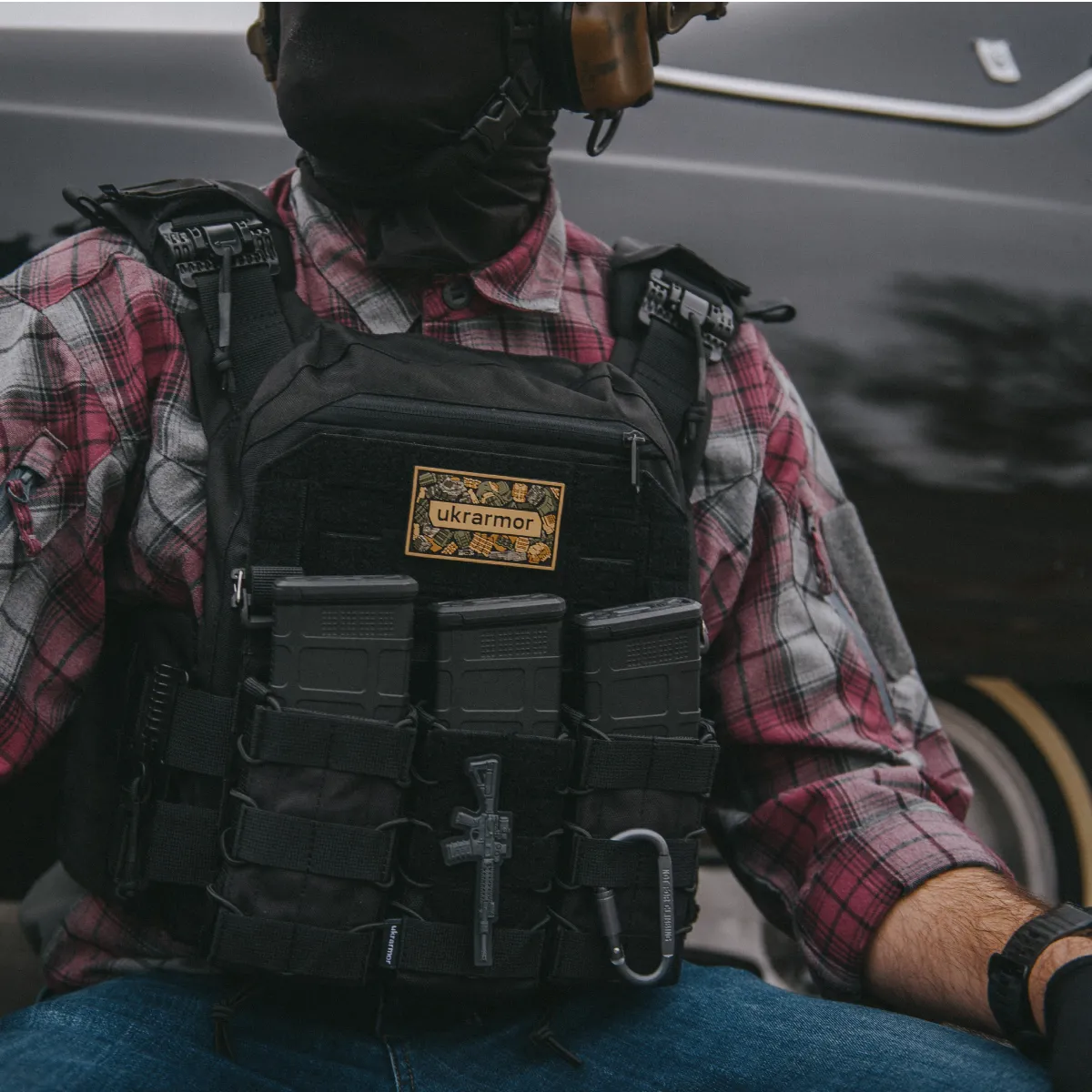 Увеличенная плитоноска (PRO) под бронеплиты 27х35 см. Черный 7