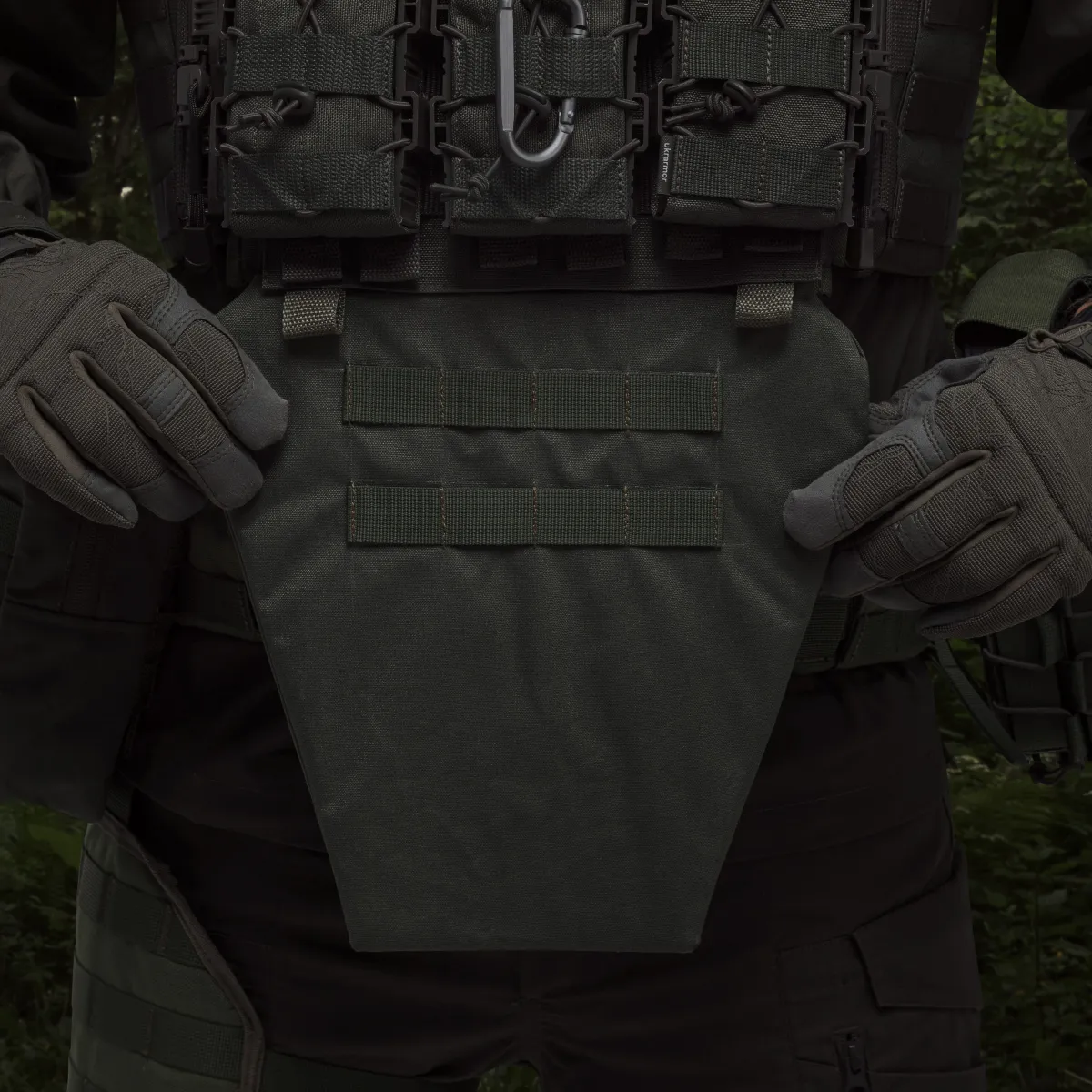 Протиуламковий фартух 2-го класу захисту (з балістичним пакетом). Розмір L. Олива 4