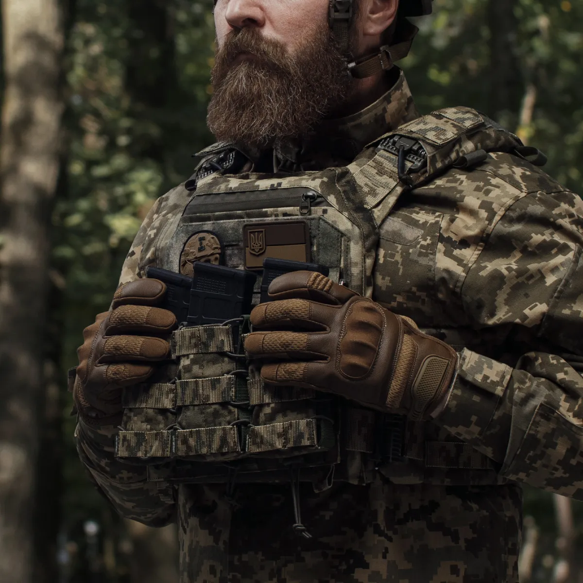 Бронежилет 6-го класса (PRO). Вес 5.7 кг. Керамические плиты Shield Germany 2.65 кг. Пиксель (мм-14) 6