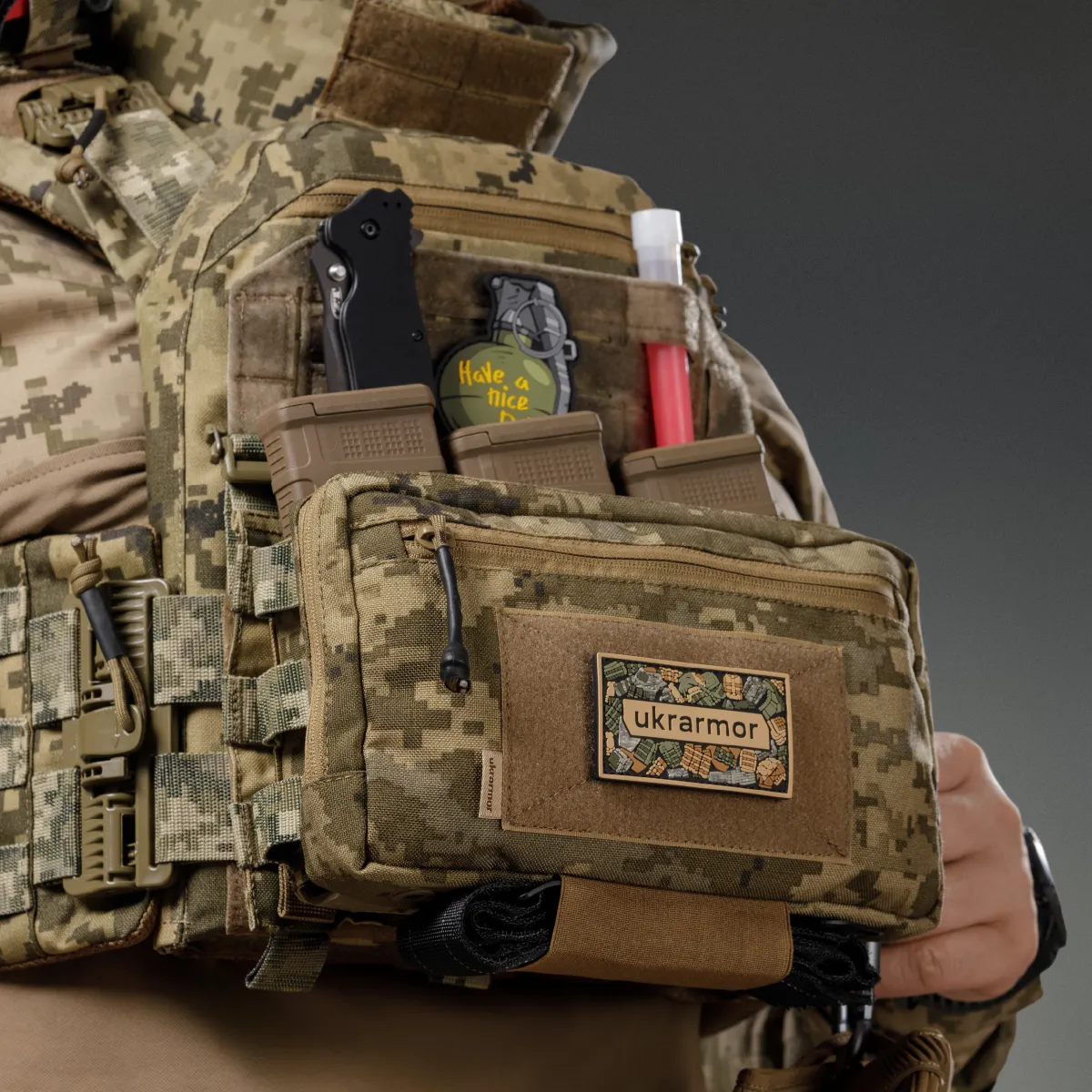 Підсумок MagPlus (AK/AR + Адмін) | Cordura 600D. Піксель (мм-14) 6