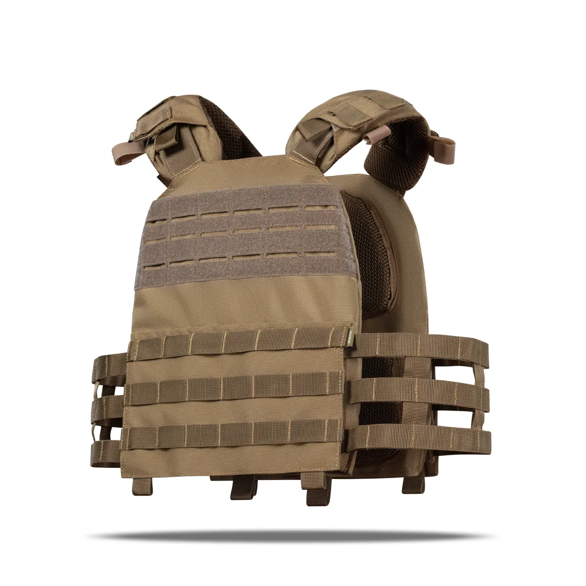 Бронежилет 3 уровня NIJ (M.V.P.). Вес 2 кг. Полиэтиленовые плиты PGD-S-LW-ICW+ SAPI 0.85 кг. Койот 6