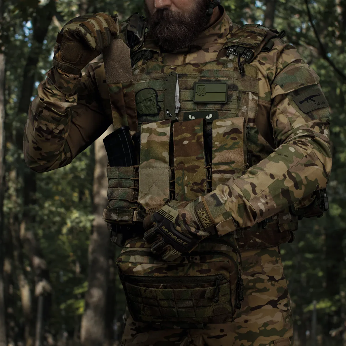 Одинарный закрытый подсумок с клапаном под магазин АК/АR. Мультикам. 6