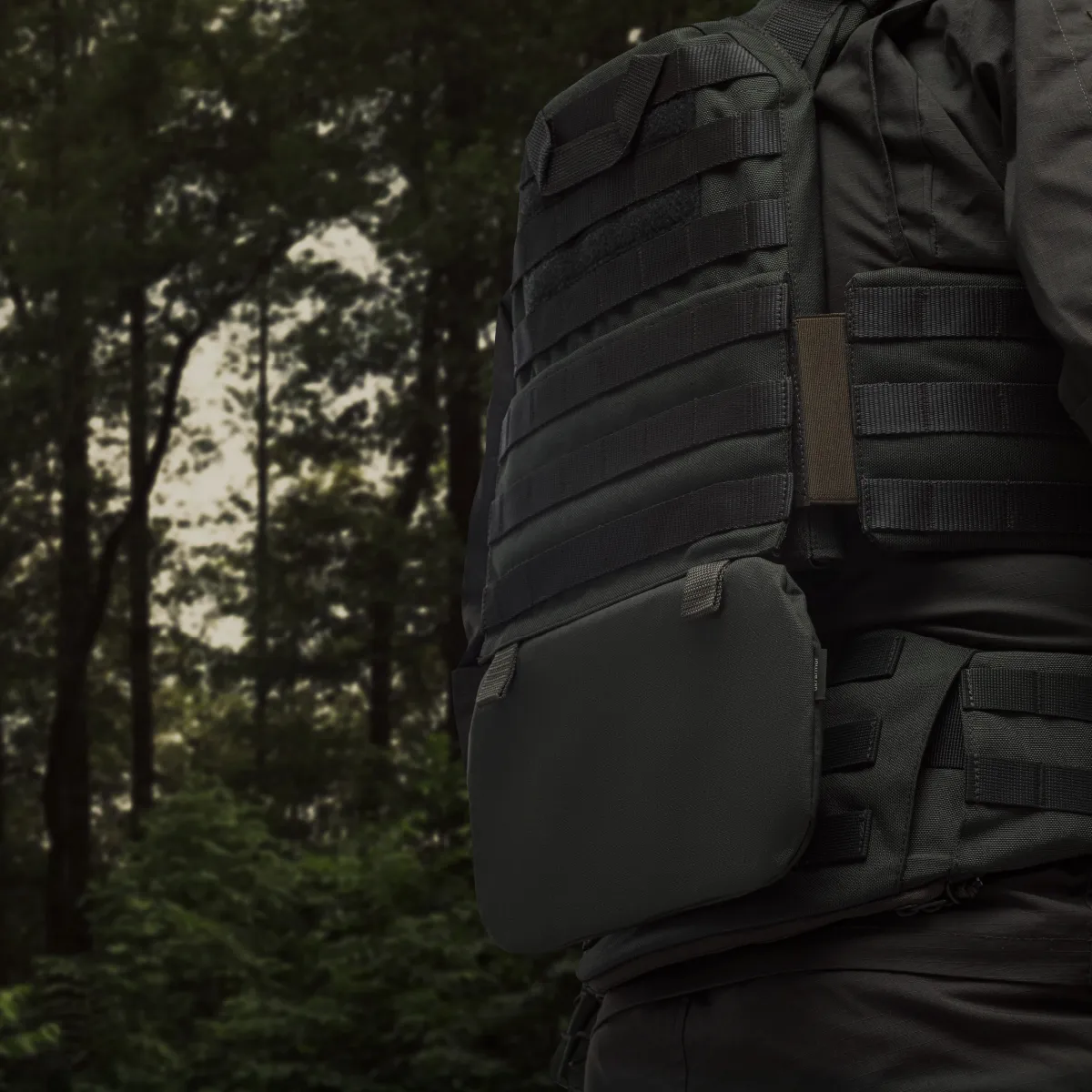 Балістичний захист попереку 1-го класу (з балістичним пакетом). Олива 3