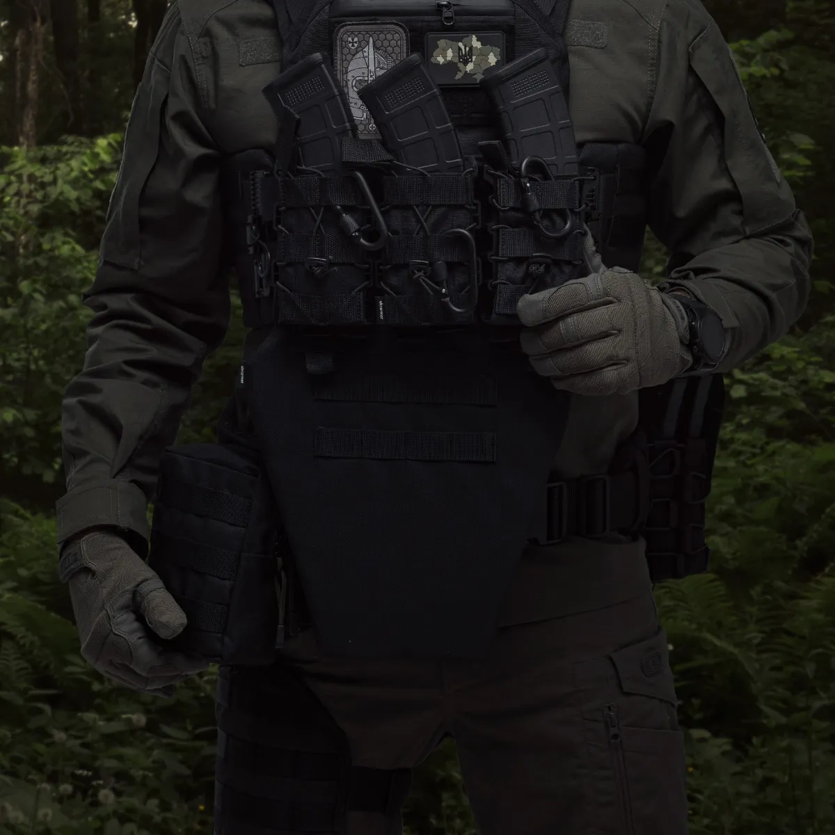 Протиуламковий фартух 2-го класу захисту (з балістичним пакетом). Розмір L. Чорний 9