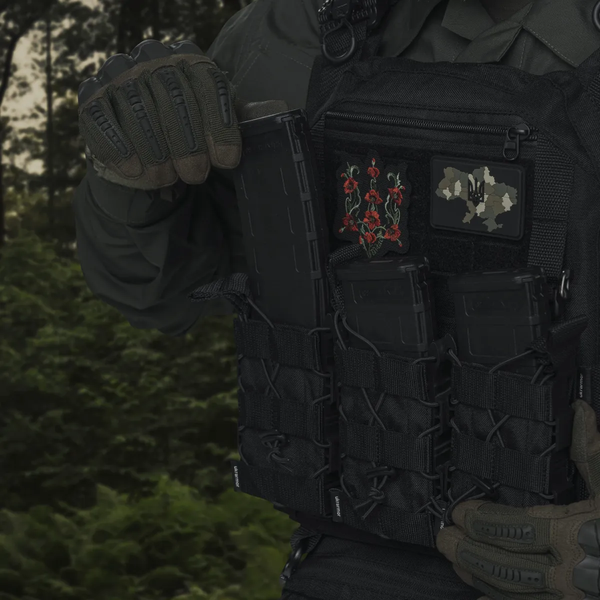 Подсумок одинарный пластиковый для магазина АК/AR. Черный 5