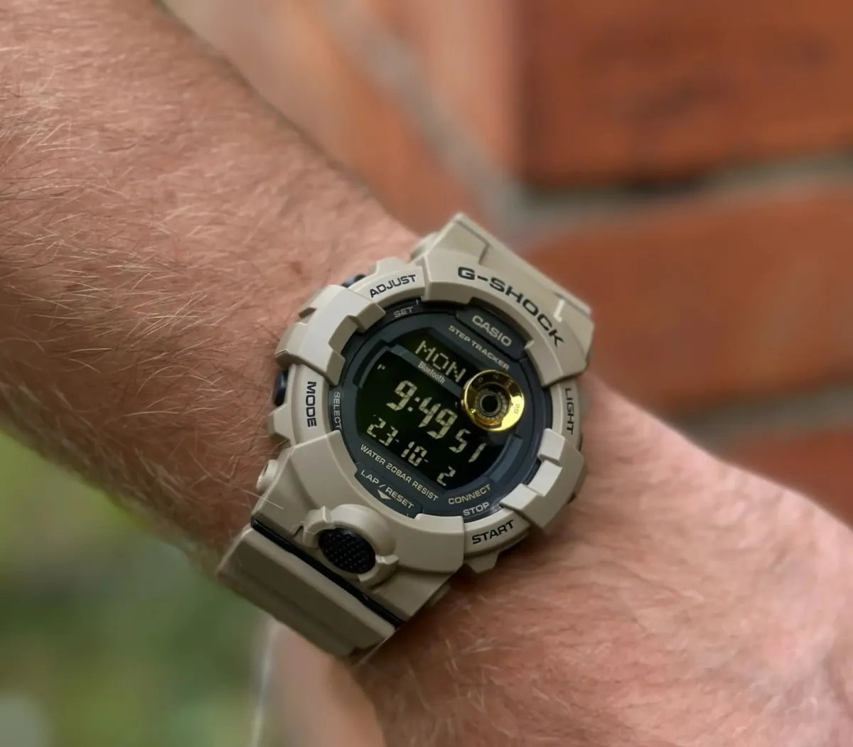 Тактические часы Casio G-SHOCK G-Squad GBD-800UC. Водостойкий корпус. Койот 2