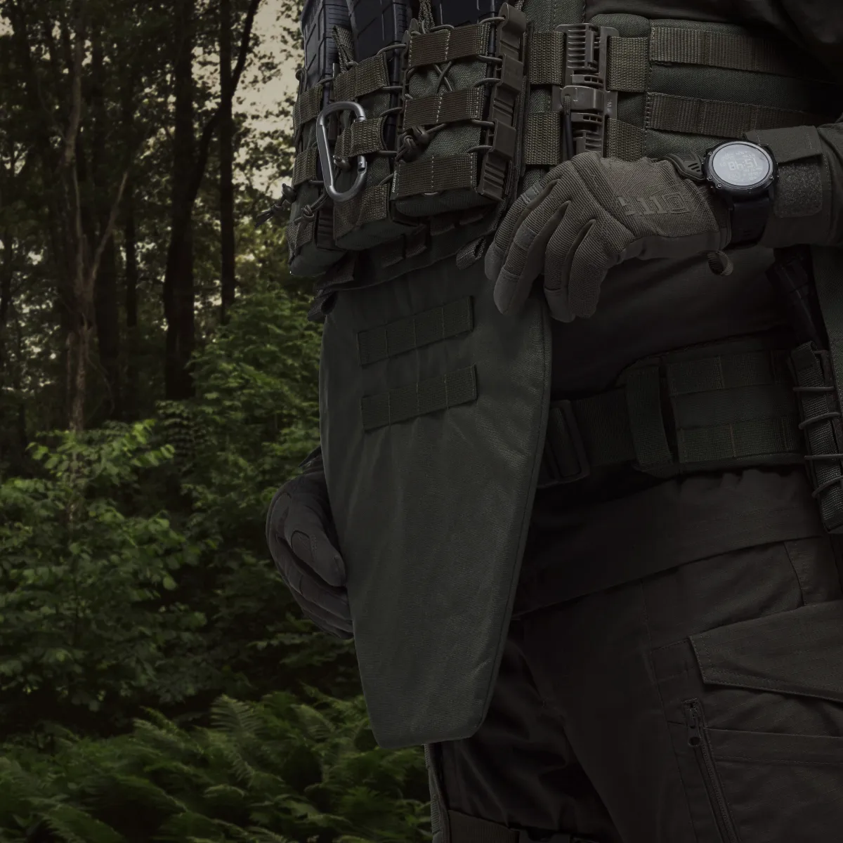 Противоосколочный фартук 2-го класса защиты (с баллистическим пакетом). Размер XL. Олива 8