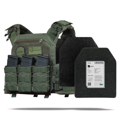 Бронежилет 4-го класса (PRO). Вес 7.3 кг. Стальные плиты 3.4 кг. Олива
