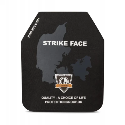 Полиэтиленовая бронеплита NIJ Level III (SAPI) PGD-LW+ . Вес 1.5 кг. Размер 25 × 30 см