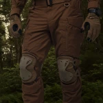 Наколенники тактические Defcon 5. Эластичный пластик, анатомически изогнутые. Койот 6