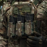 Одинарный эластичный подсумок под магазины АК/АR открытого типа. Крепление MOLLE. Мультикам 3