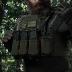 Боковий правосторонній еластичний підсумок для магазинів АК/AR та турнікетів відкритого типу з кріпленням на липучці. Олива 6