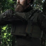 Боковой левосторонний эластичный подсумок для магазинов АК/АR и турникетов открытого типа с креплением на липучке. Олива 8