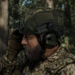 Комплект: кевларовый шлем Fast IIIA+активные наушники M31H+кавер. Олива-пиксель 3