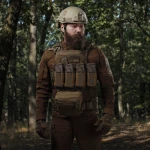 Боковий лівосторонній еластичний підсумок для магазинів АК/АR та турнікетів відкритого типу з кріпленням на липучці. Койот 3